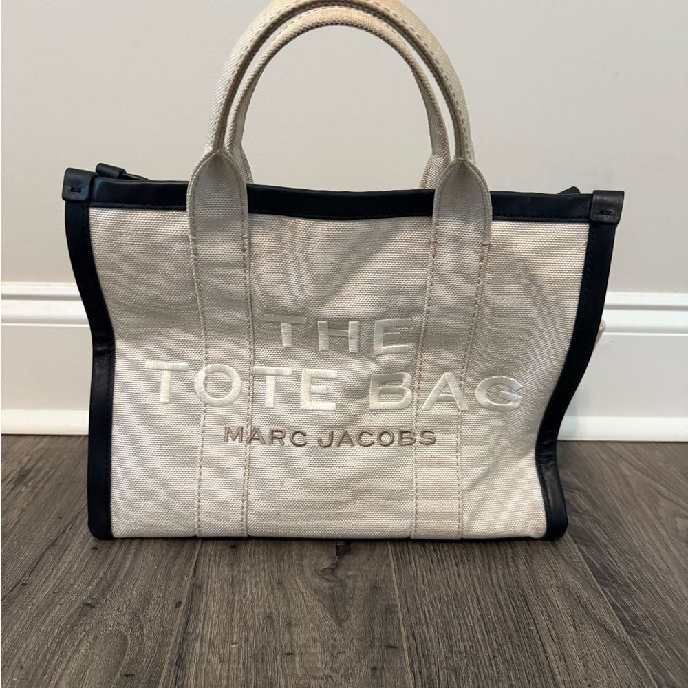 Marc Jacobs Summer Canvas Tote Bag-Medium size - Picture 1 of 8
